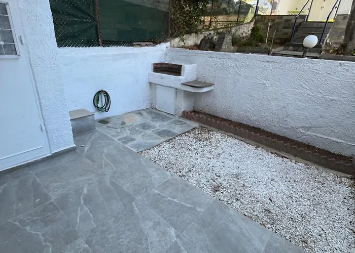 Family Cove Poseidi *