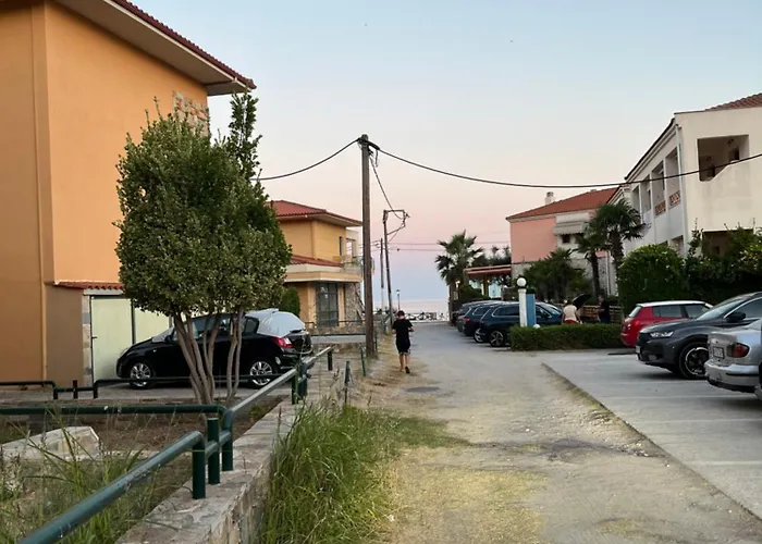 Family Cove Poseidi * Possidi