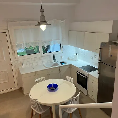 Family Cove Poseidi Vakantiehuis